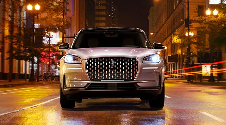 The striking grille of a 2024 Lincoln Corsair® SUV is shown. | Lincoln Demo 3 in Wooster OH